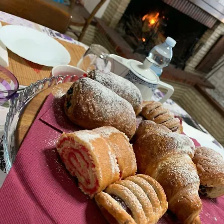 Gli Elci *